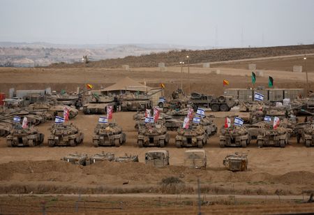 tagreuters.com2025binary_LYNXNPEL9B06I-VIEWIMAGE