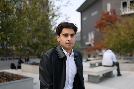 tagreuters.com2025binary_LYNXNPEL9D051-VIEWIMAGE