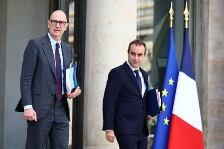 tagreuters.com2025binary_LYNXNPEL9D0KO-VIEWIMAGE