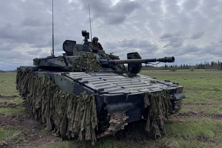 tagreuters.com2025binary_LYNXNPEL9E0DX-VIEWIMAGE