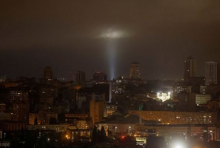 tagreuters.com2025binary_LYNXNPEL9E0E0-VIEWIMAGE