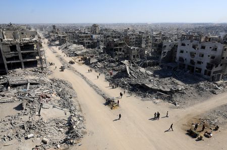 tagreuters.com2025binary_LYNXNPEL9F0GH-VIEWIMAGE