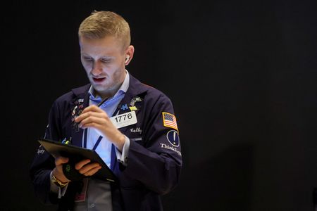 tagreuters.com2022binary_LYNXMPEI1E0T1-VIEWIMAGE