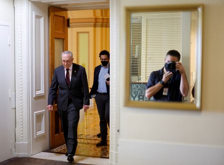 tagreuters.com2022binary_LYNXMPEI740VA-VIEWIMAGE