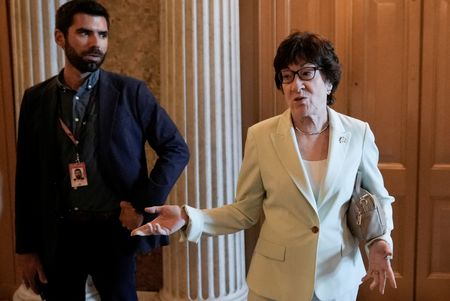 tagreuters.com2022binary_LYNXMPEI750E2-VIEWIMAGE