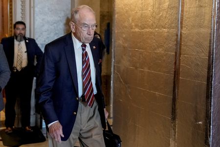 tagreuters.com2022binary_LYNXMPEI750E4-VIEWIMAGE