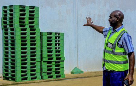 tagreuters.com2023binary_LYNXMPEJ0A08O-VIEWIMAGE