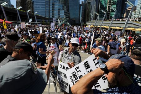 tagreuters.com2023binary_LYNXMPEJ68088-VIEWIMAGE