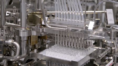 tagreuters.com2023binary_LYNXMPEJ98066-VIEWIMAGE