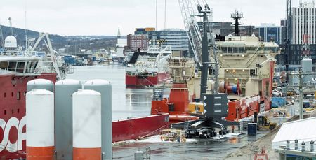 tagreuters.com2025binary_LYNXMPEL1101F-VIEWIMAGE