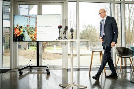 tagreuters.com2025binary_LYNXMPEL140RP-VIEWIMAGE