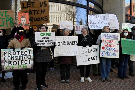 tagreuters.com2025binary_LYNXMPEL190VU-VIEWIMAGE