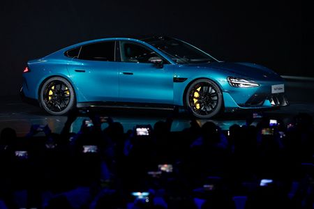 tagreuters.com2025binary_LYNXMPEL3F08G-VIEWIMAGE