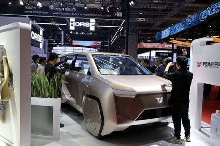 tagreuters.com2025binary_LYNXMPEL3M04G-VIEWIMAGE