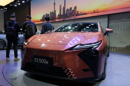 tagreuters.com2025binary_LYNXMPEL3M04H-VIEWIMAGE