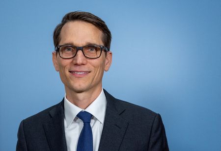 tagreuters.com2025binary_LYNXMPEL3M05U-VIEWIMAGE