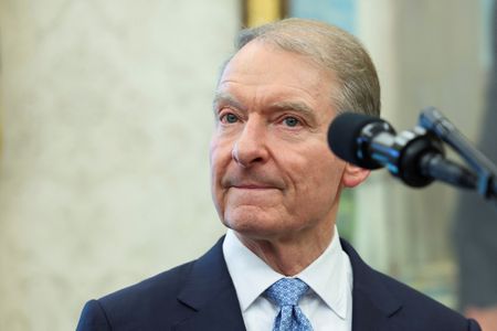 tagreuters.com2025binary_LYNXMPEL3N134-VIEWIMAGE