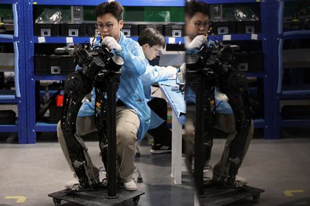 tagreuters.com2025binary_LYNXMPEL4C03P-VIEWIMAGE