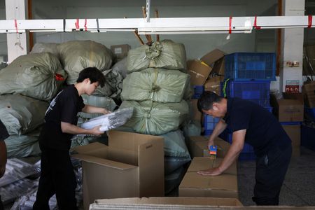 tagreuters.com2025binary_LYNXMPEL4D0JV-VIEWIMAGE