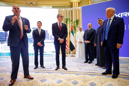 tagreuters.com2025binary_LYNXMPEL4F09E-VIEWIMAGE