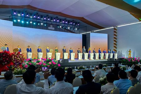 tagreuters.com2025binary_LYNXMPEL4K0M1-VIEWIMAGE