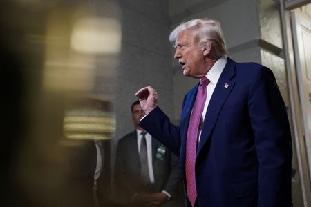 tagreuters.com2025binary_LYNXMPEL4L04H-VIEWIMAGE