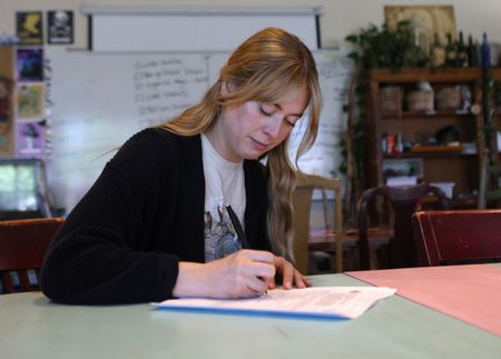 tagreuters.com2025binary_LYNXMPEL590IS-VIEWIMAGE