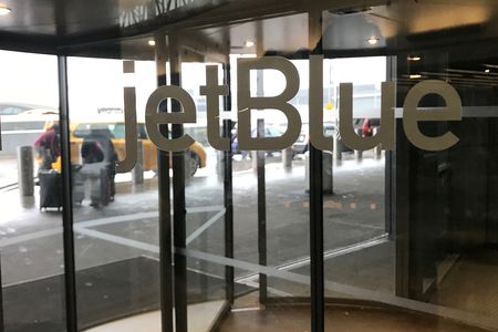 tagreuters.com2025binary_LYNXMPEL5G0OY-VIEWIMAGE