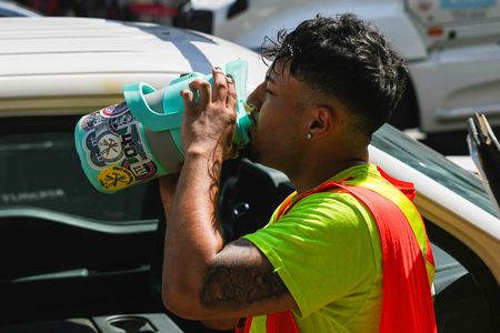 tagreuters.com2025binary_LYNXMPEL5M0W1-VIEWIMAGE