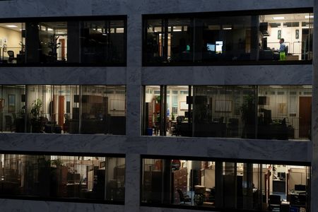 tagreuters.com2025binary_LYNXMPEL601IQ-VIEWIMAGE