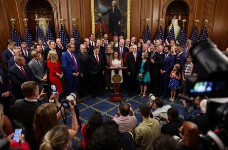 tagreuters.com2025binary_LYNXMPEL6216G-VIEWIMAGE