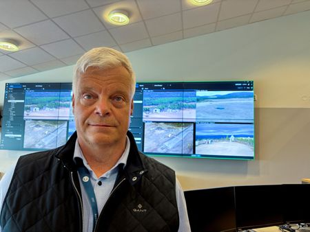 tagreuters.com2025binary_LYNXMPEL6906G-VIEWIMAGE