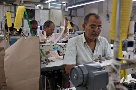 tagreuters.com2025binary_LYNXMPEL6U0SF-VIEWIMAGE