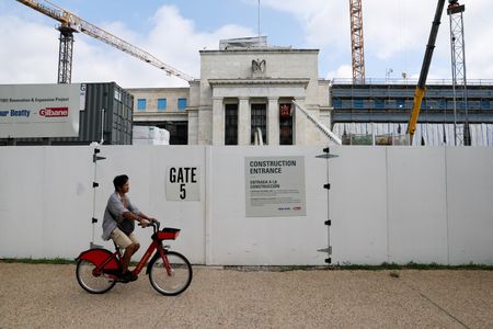 tagreuters.com2025binary_LYNXMPEL7B0LR-VIEWIMAGE