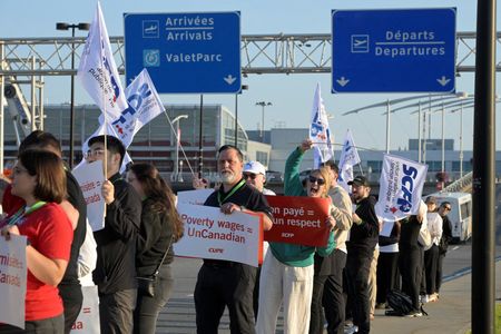 tagreuters.com2025binary_LYNXMPEL7F05X-VIEWIMAGE