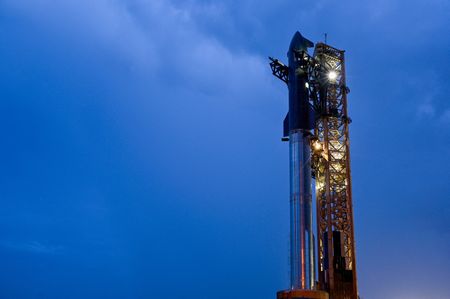 tagreuters.com2025binary_LYNXMPEL7N0BF-VIEWIMAGE