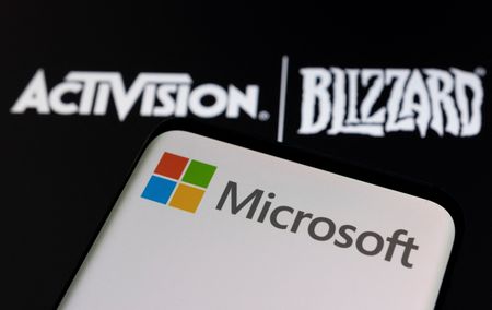 tagreuters.com2025binary_LYNXMPEL810ST-VIEWIMAGE