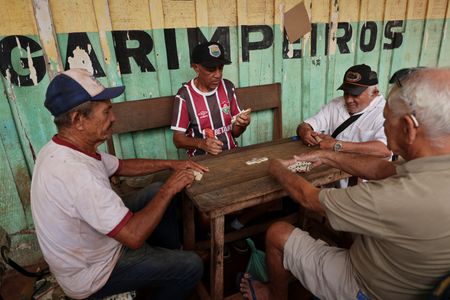 tagreuters.com2025binary_LYNXMPELA30HI-VIEWIMAGE