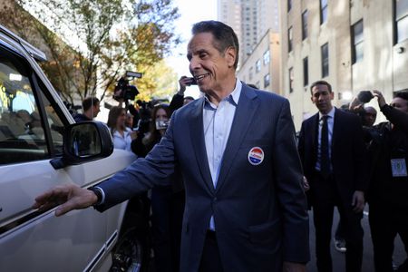 tagreuters.com2025binary_LYNXMPELA3142-VIEWIMAGE