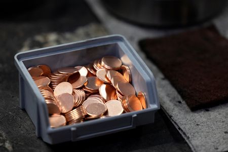 tagreuters.com2025binary_LYNXMPELAB192-VIEWIMAGE