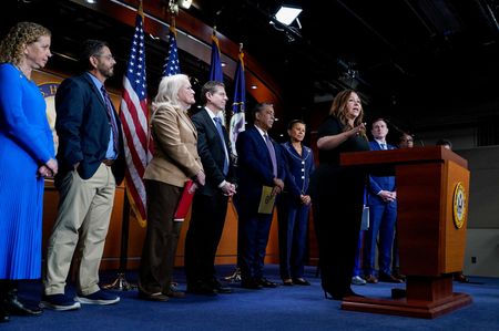 tagreuters.com2025binary_LYNXMPELAB1BM-VIEWIMAGE