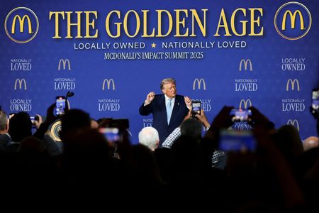 tagreuters.com2025binary_LYNXMPELAH031-VIEWIMAGE