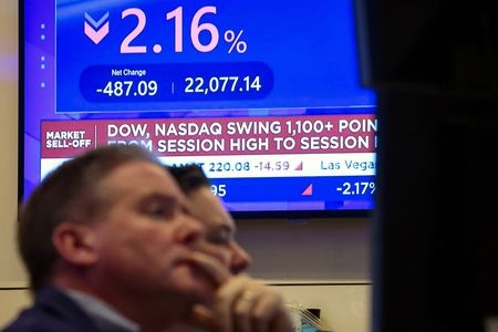 tagreuters.com2025binary_LYNXMPELAJ18Q-VIEWIMAGE