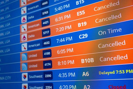 tagreuters.com2025binary_LYNXMPELAN0ZO-VIEWIMAGE