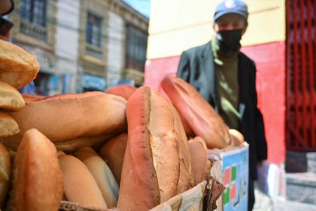 tagreuters.com2025binary_LYNXMPELAQ0TL-VIEWIMAGE