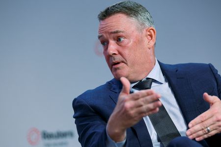 tagreuters.com2025binary_LYNXNPEL0R0TZ-VIEWIMAGE