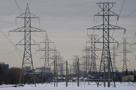 tagreuters.com2025binary_LYNXNPEL240G9-VIEWIMAGE