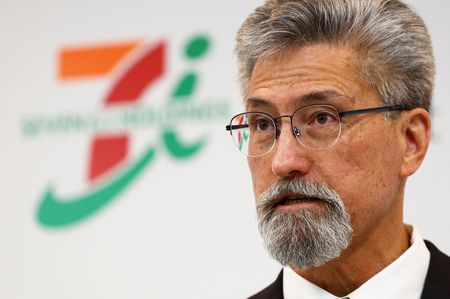 tagreuters.com2025binary_LYNXNPEL250AO-VIEWIMAGE