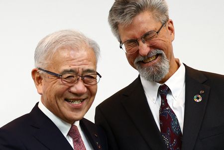 tagreuters.com2025binary_LYNXNPEL250E0-VIEWIMAGE