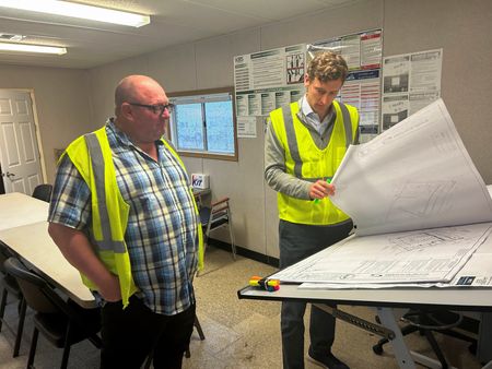 tagreuters.com2025binary_LYNXNPEL260GT-VIEWIMAGE